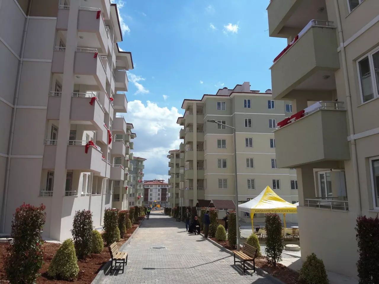 Aile Yılı bitmeden Büyükşehir’den büyük müjde: Kurasız konut verilecek! Tek şart açıklandı