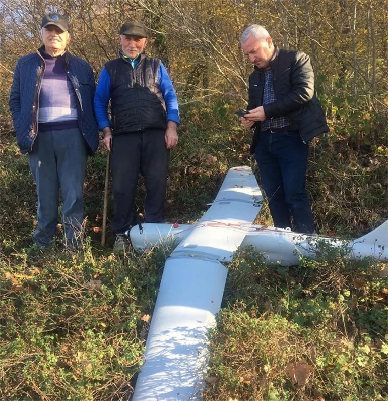 İzmit’te İnsansız Hava Aracı Düştü! Ekipler Harekete Geçti… İçişleri Bakanlığı’ndan Açıklama