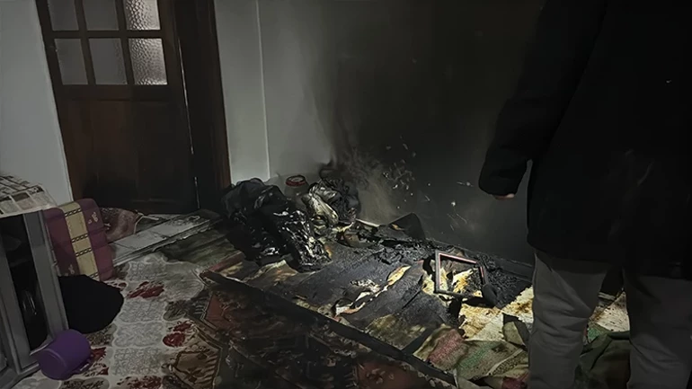 Uzaklaştırma kararı aldı, kayınvalidesinin evini ateşe verdi