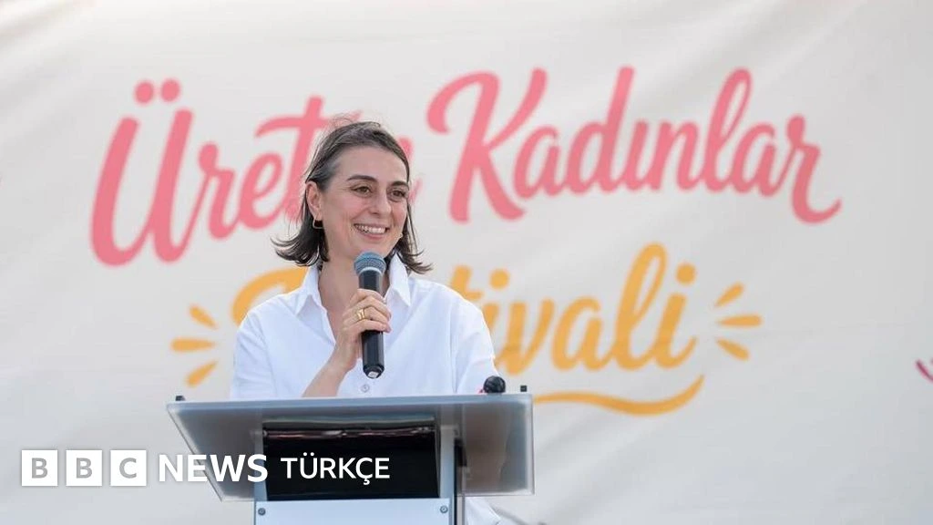 Üsküdar Belediye Başkanı Sinem Dedetaş: 'Olmayı hak ettiğim yer nezarethane değildi'