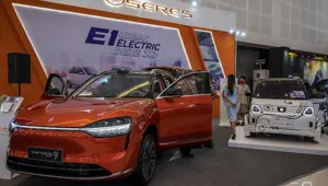 Mercedes'in Çin'deki kaybı derinleşti. CEO Källenius'tan Avrupa'ya rekabet uyarısı — 4