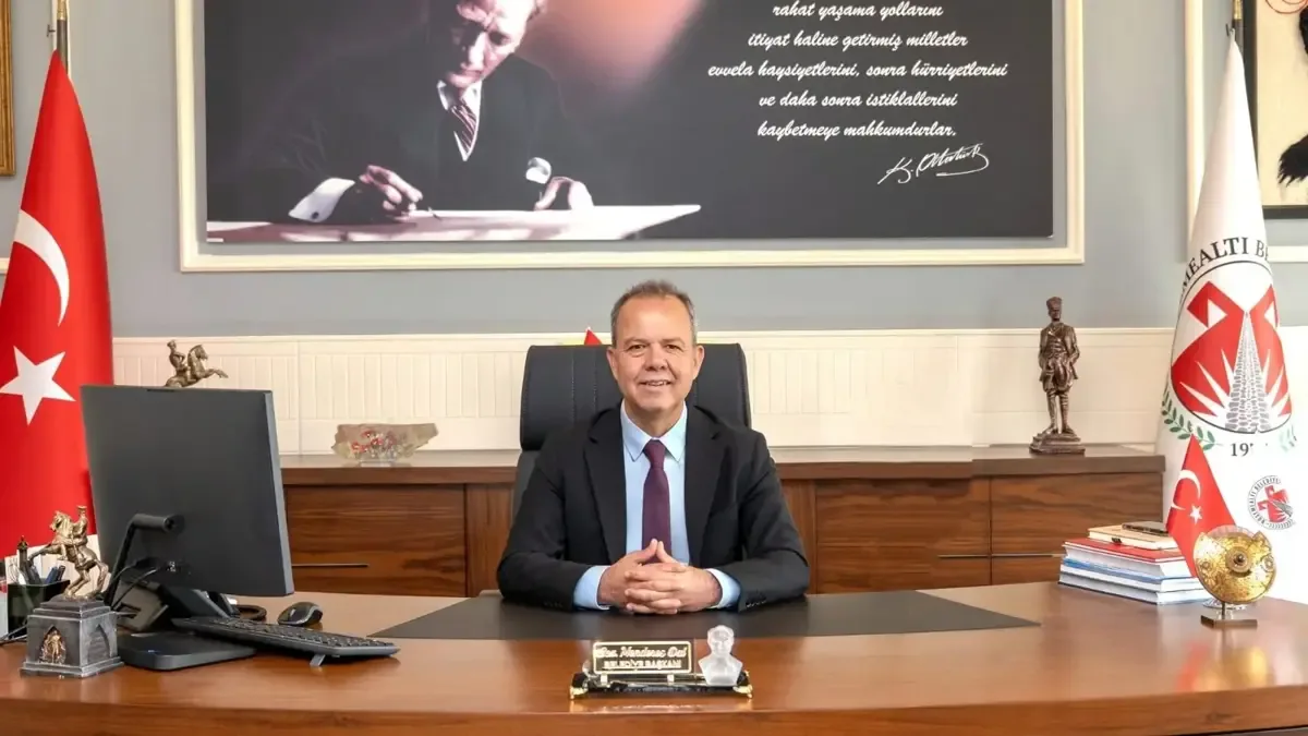 CHP'de istifa süreci devam ediyor: Menderes Dal görevinden ayrıldı