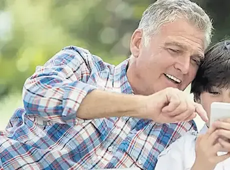 Vekiller çocukları dinledi, ebeveynler dijital göçmenler