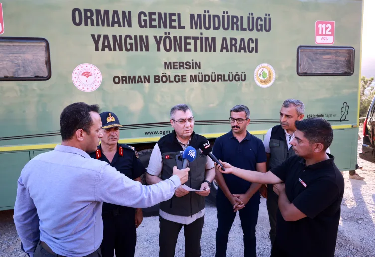 Mersin'de orman yangını: 145 kişi güvenli bölgelere tahliye edildi