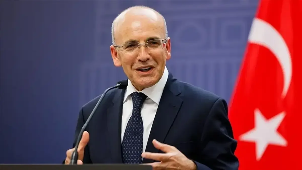 Bakan Şimşek'ten dezenflasyon mesajı