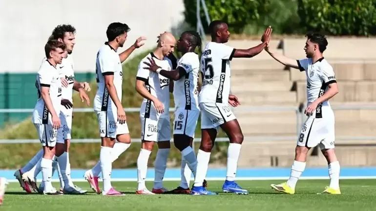 Beşiktaş, Midtjylland ile Deplasmanda Tur Bileti Arıyor