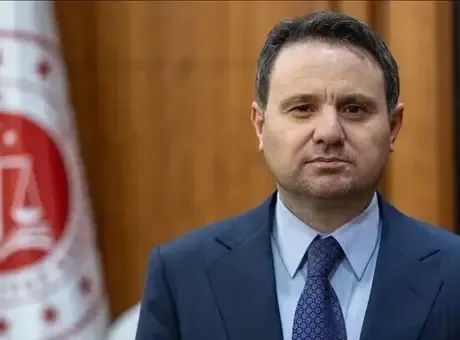 Bakan Gürlek'ten FETÖ'cü Burkay Karatepe ile ilgili açıklama