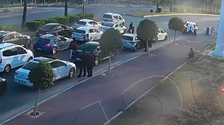 Düğün konvoyunda yol kapatanlara 695 bin liralık ceza