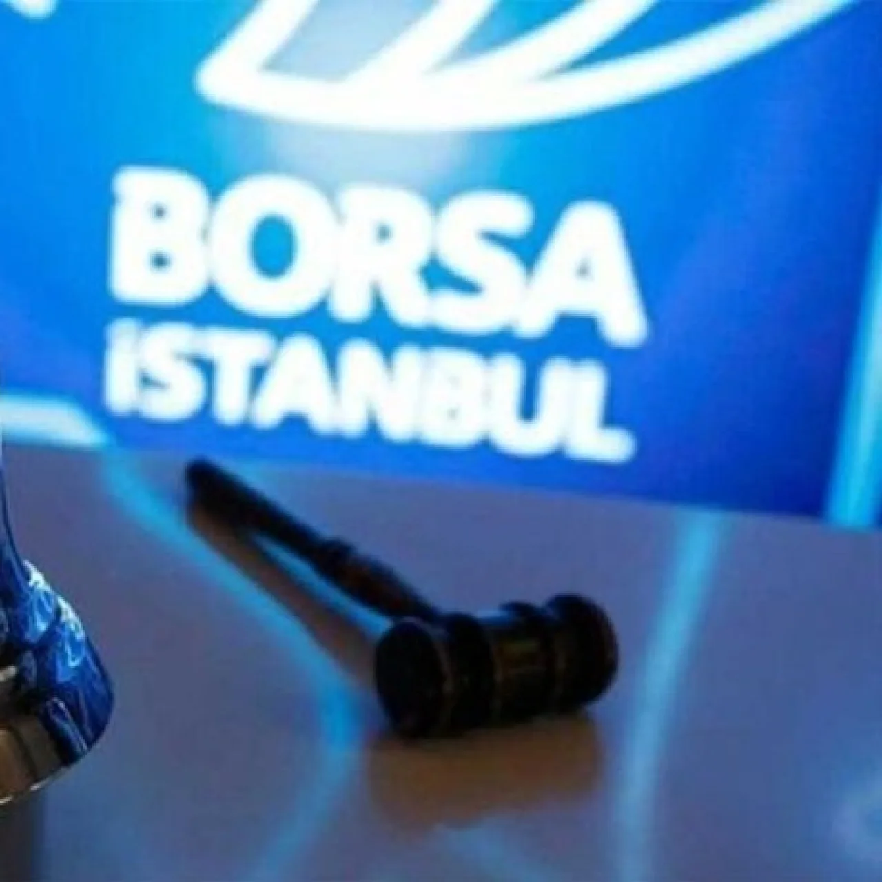 Borsa İstanbul'da BIST 100 Endeksi Değer Kaybetti