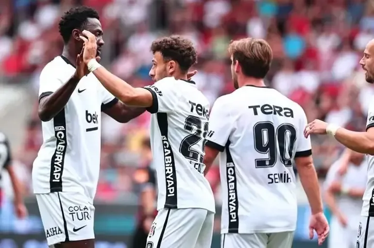 Beşiktaş, Midtjylland ile Deplasmanda Tur Bileti Arıyor
