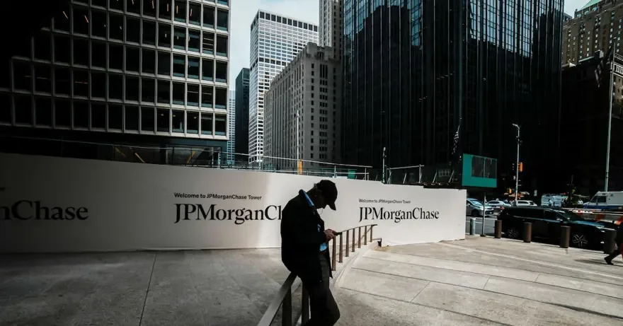 Futbol dünyasından JPMorgan Chase'e büyük tepki