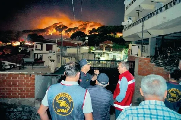 Yangınlarla mücadele devam ediyor