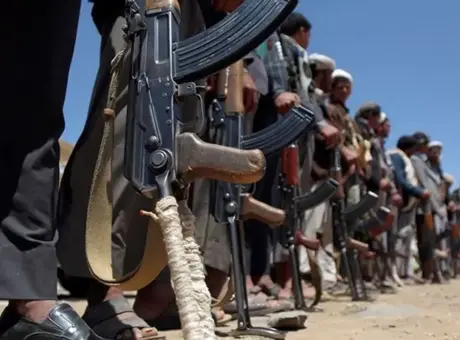 Husilerden Suudi Arabistan'a yeni saldırı! Petrol hatlarını hedef aldılar