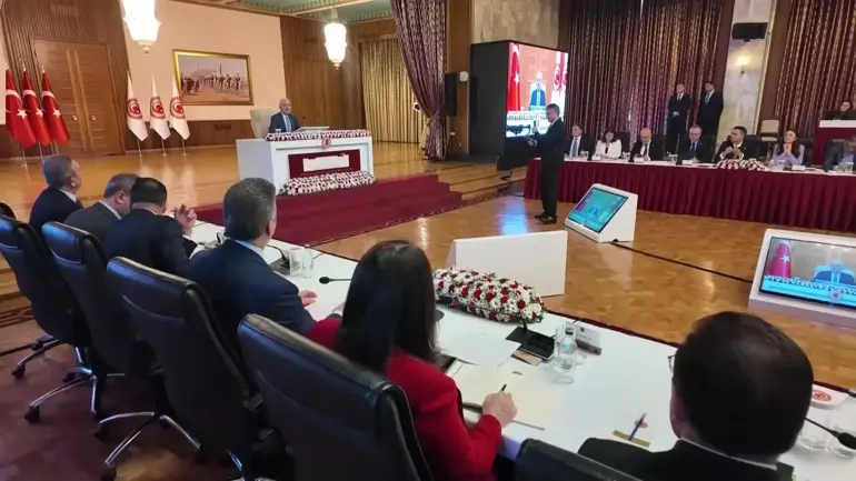 Terörsüz Türkiye'de yeni dönem başlıyor! Ne karar alınacak? Dicle Canova anlattı…