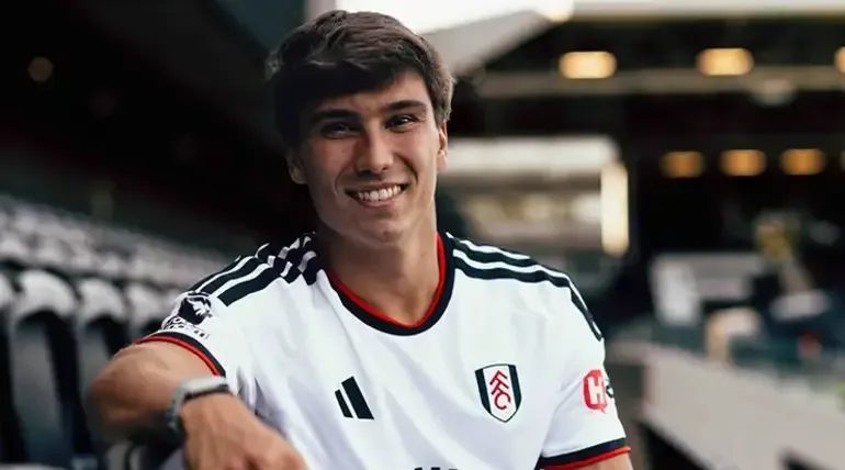 Gonzalo Garcia, Fulham'a Transfer Oldu