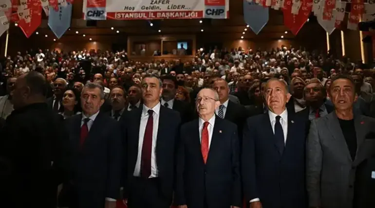 CHP’de grup yönetimi belli oldu! "Paralı figüran" krizi yargıya taşındı - 3