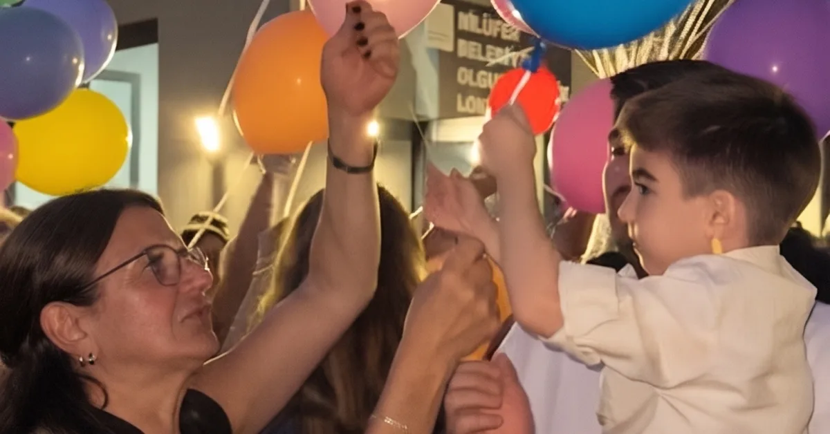 Kuzey Tanrıöver Dubai'deki Tedavisinin Ardından Bursa'ya Döndü