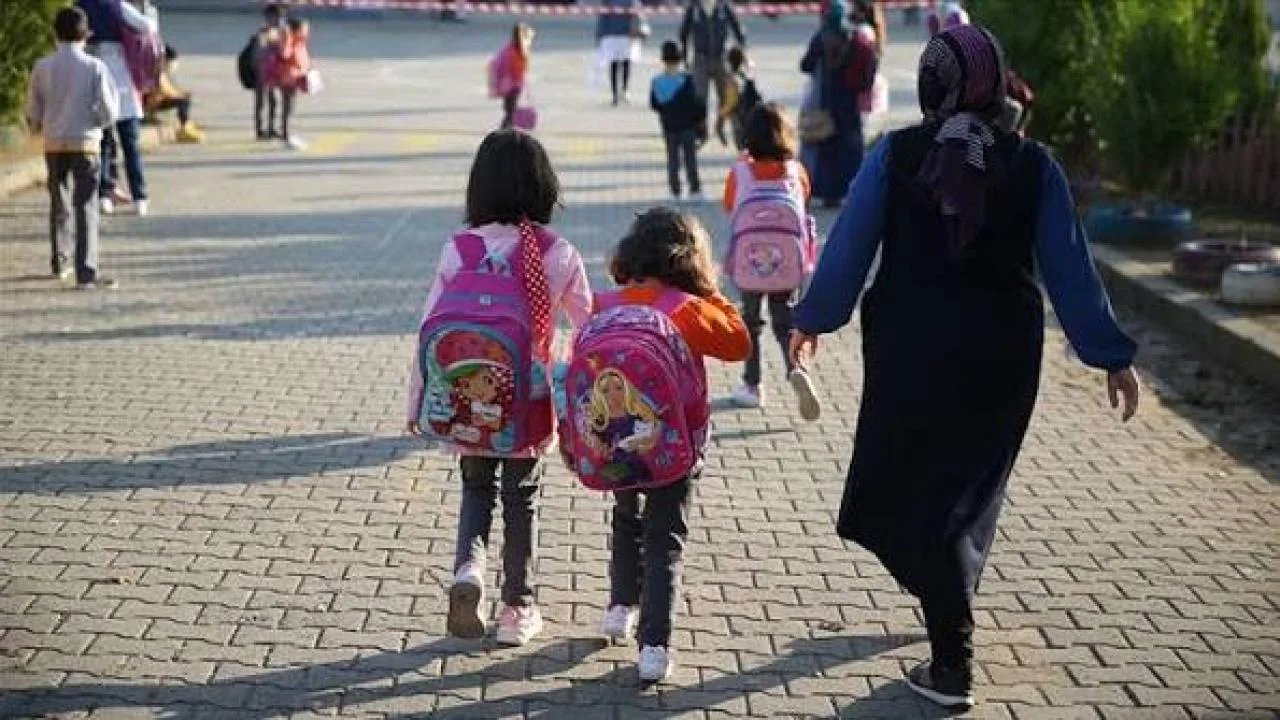 Uyum haftası sürecine veliler de dahil edilecek