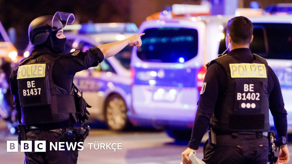 Berlin Onur Yürüyüşü'ne araçlı saldırının şüphelisi polis operasyonunda öldürüldü