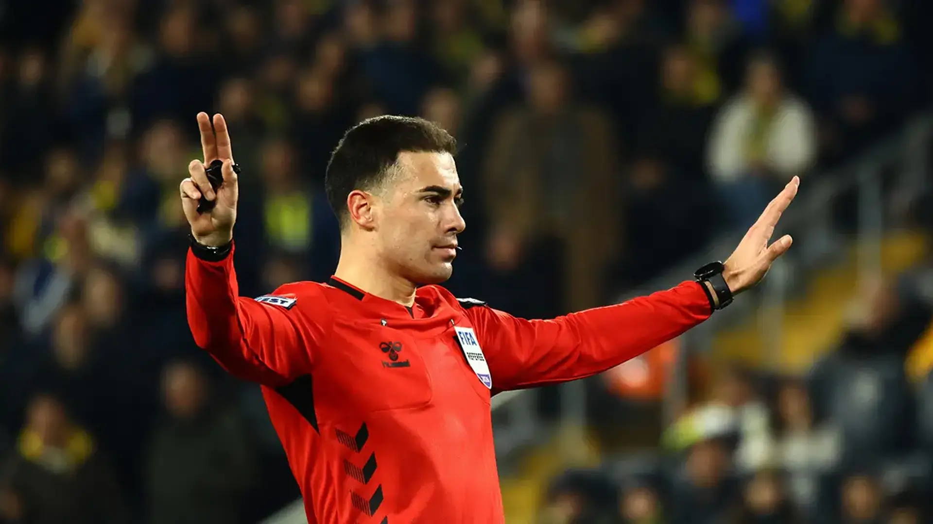 Oğuzhan Çakır, UEFA Konferans Ligi'nde düdük çalacak
