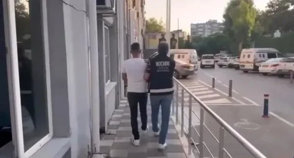 İzmir’de Daltonlar ve Sercan Sayal örgütlerine yönelik operasyon: 5 gözaltı