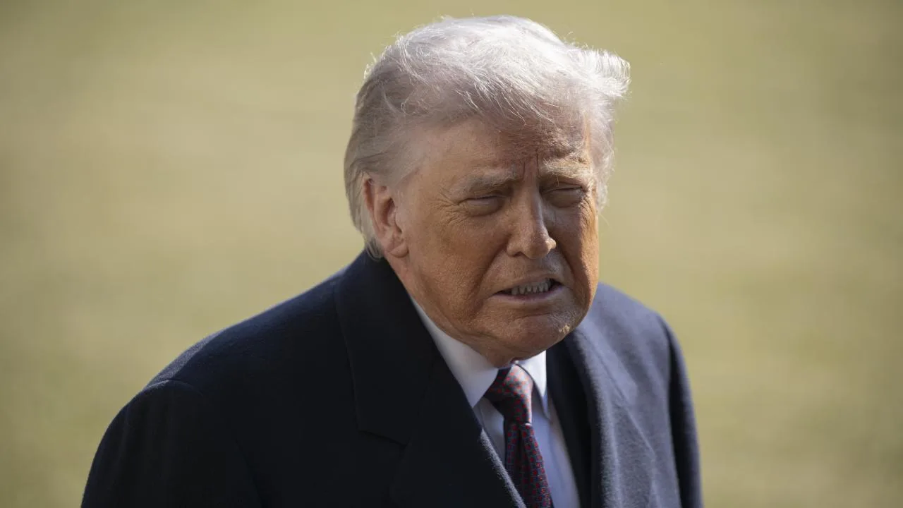 Trump, İran'a Sert Vuruş Yapacaklarını Açıkladı