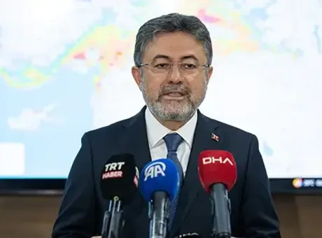 Bakan Yumaklı, Orman Yangınlarına İlişkin Son Durumu Açıkladı