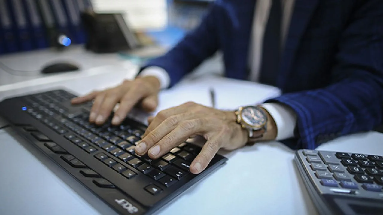Ticaret Bakanlığı 14 bilişim personeli alacak