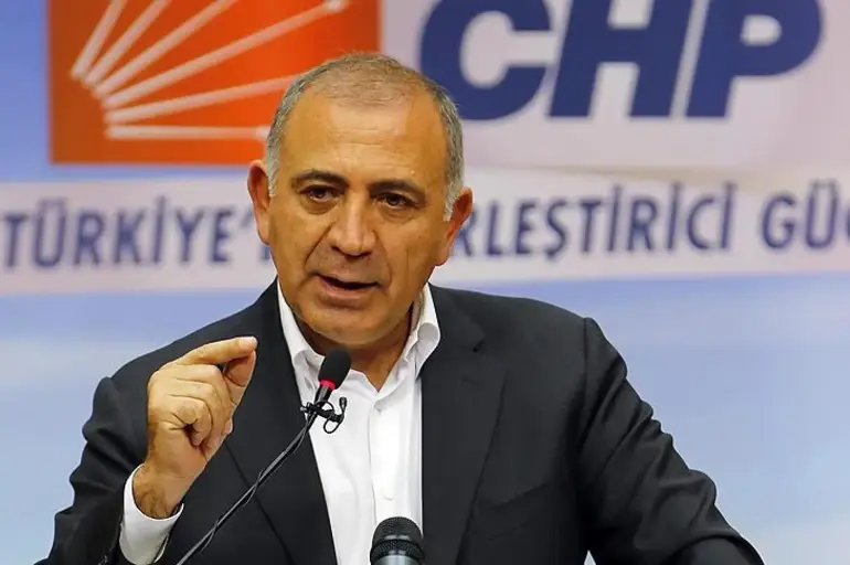 CHP’de grup yönetimi belli oldu! "Paralı figüran" krizi yargıya taşındı - 4