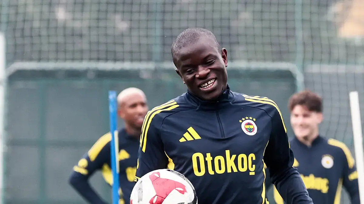 N'Golo Kante, Samandıra'ya döndü