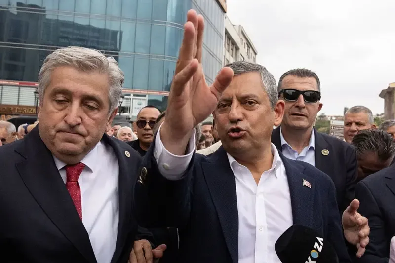 Özgür Özel: 'Mahalle meclislerinin esas olduğu yeni bir örgütlenme modelini kuruyoruz'