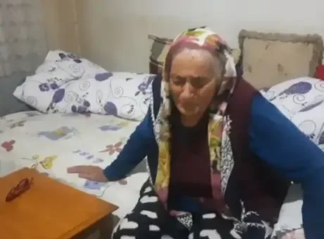 Oğlu tarafından icraya verilen Merdane teyze yalnız kalmadı