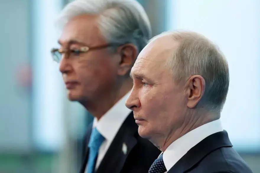Tokayev Sibirya'da Putin'e seslendi: "Savaşı donduralım" - 3
