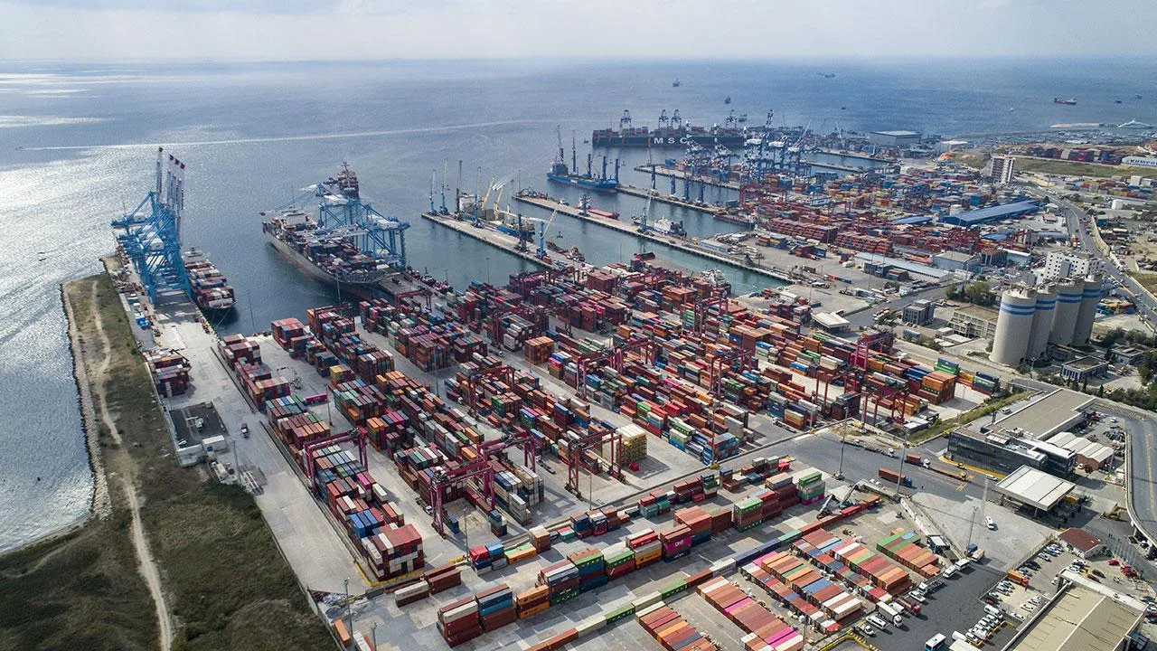 Ambarlı'da 2,1 milyar lira değerinde 3 ton uyuşturucu ele geçirildi