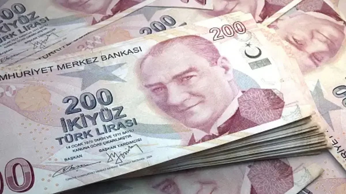 Türk lirasıyla dış ticaret hacmi 917 milyar liraya yaklaştı