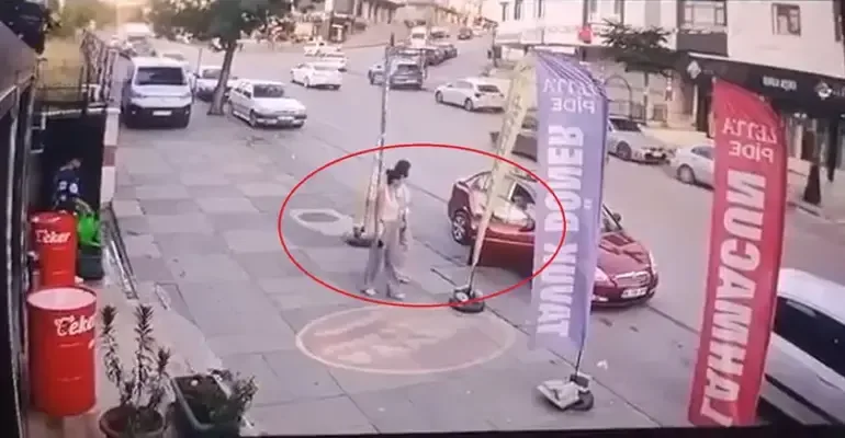 Genç kızları taciz edip, kendilerini uyaran kişiyi dövmüşlerdi: Tekrar gözaltına alındılar!
