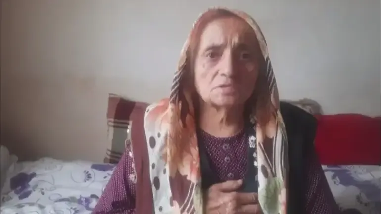 Oğlu tarafından icraya verilen Merdane teyze yalnız kalmadı